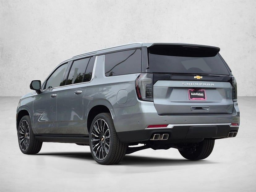 2026 Chevrolet Suburban - Image 3
