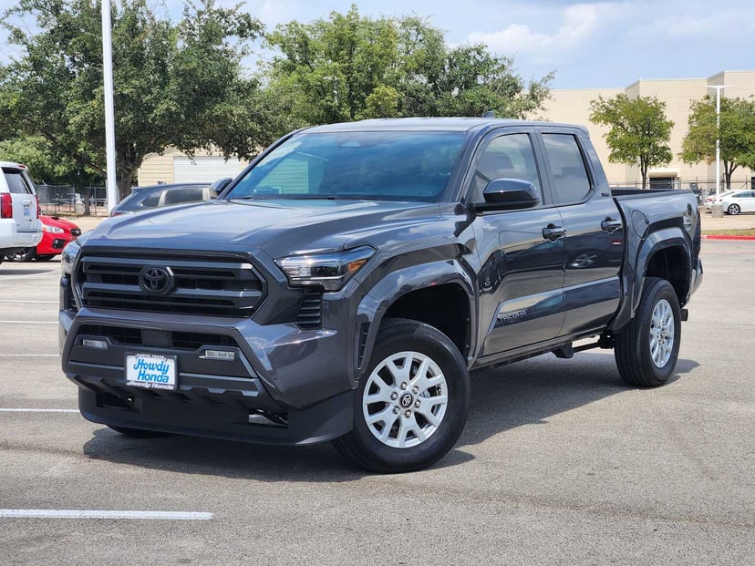 2026 Toyota Tacoma - Image 2