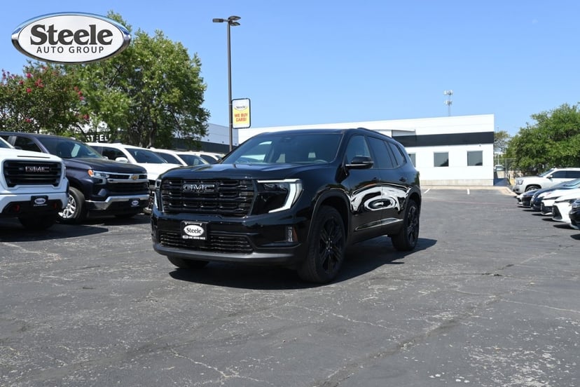 2026 GMC Acadia - Image 1