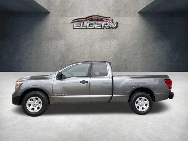 2019 Nissan Titan - Image 2