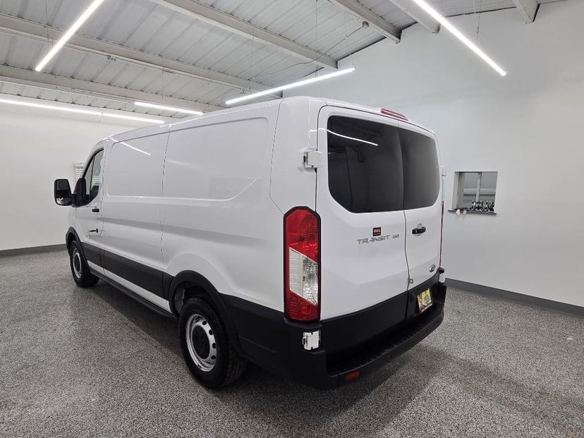 2023 Ford Transit - Image 3