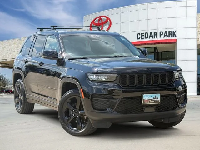 2024 Jeep Grand Cherokee - Image 1