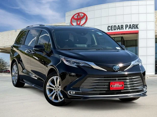 2023 Toyota Sienna - Image 1