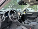 2026 Volvo XC40 - Preview 8