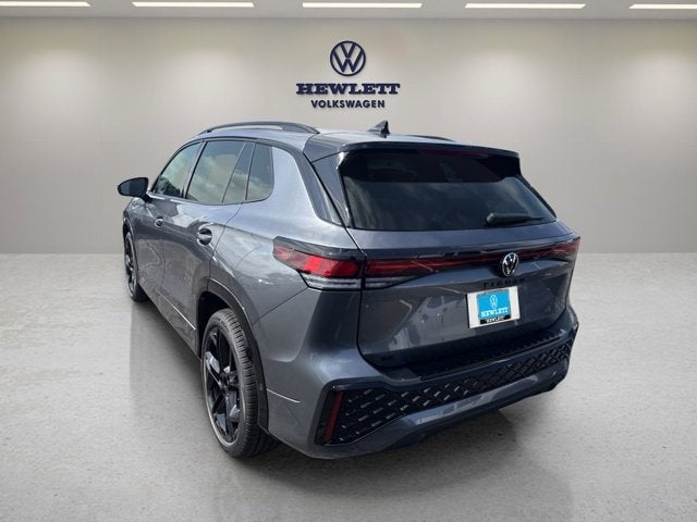 2026 Volkswagen Tiguan - Image 2