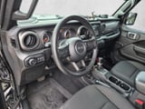 2022 Jeep Wrangler - Preview 10