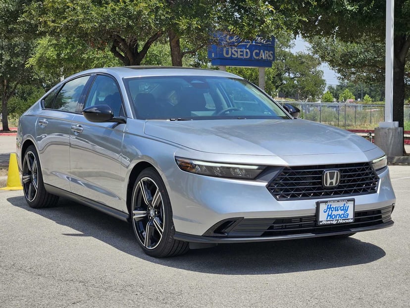 2026 Honda Accord - Image 2