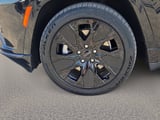 2024 Jeep Wagoneer - Preview 8