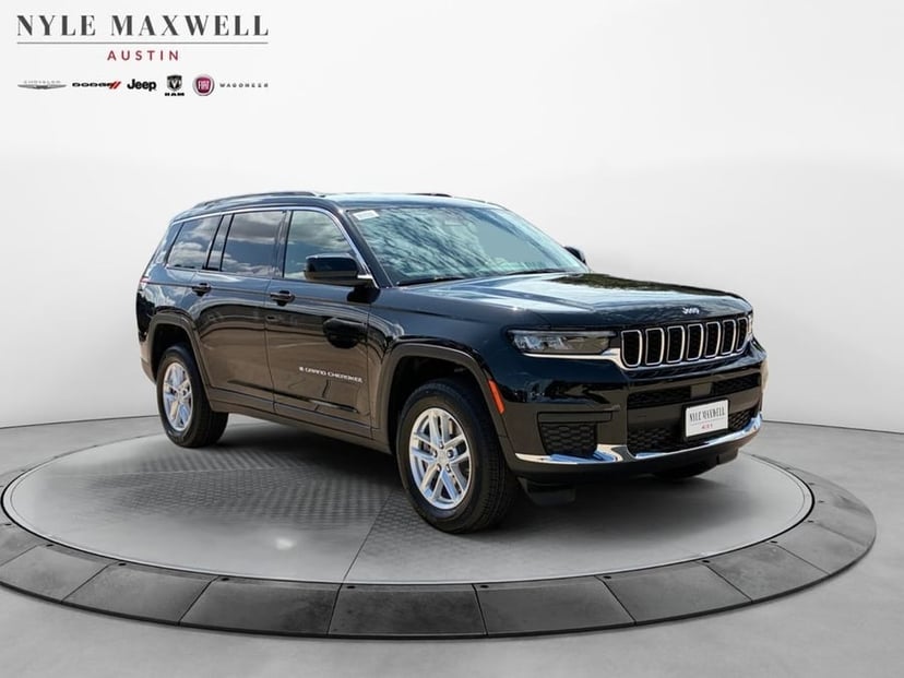 2026 Jeep Grand Cherokee L - Image 2
