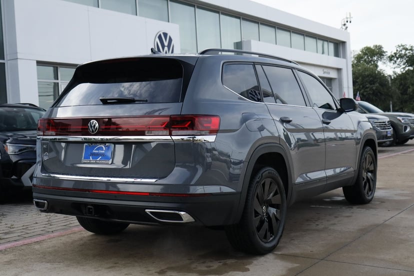 2026 Volkswagen Atlas - Image 3