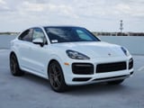 2022 Porsche Cayenne - Preview 3