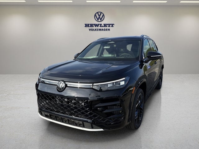 2026 Volkswagen Tiguan - Image 1