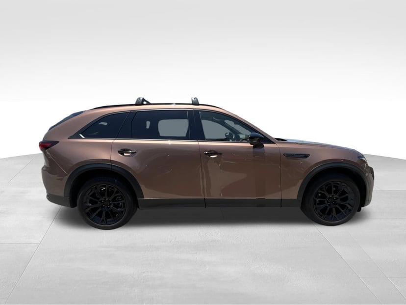 2026 Mazda CX-70 - Image 2
