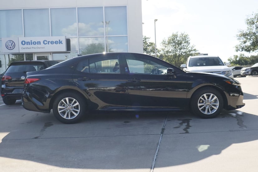 2026 Toyota Camry - Image 2