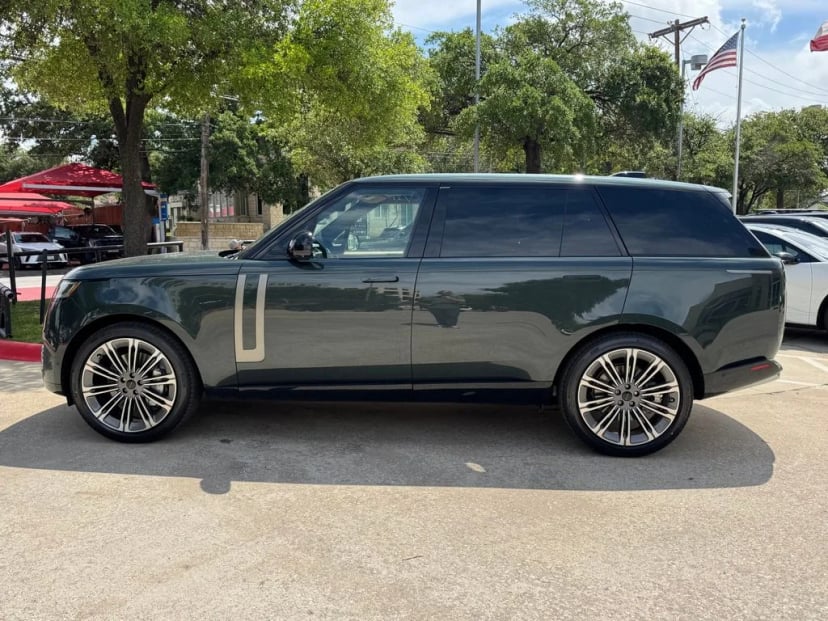 2026 Land Rover Range Rover - Image 1