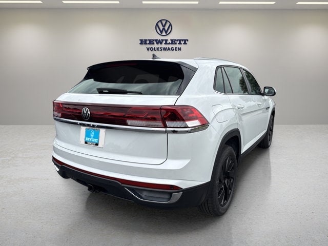 2026 Volkswagen Atlas Cross Sport - Image 3