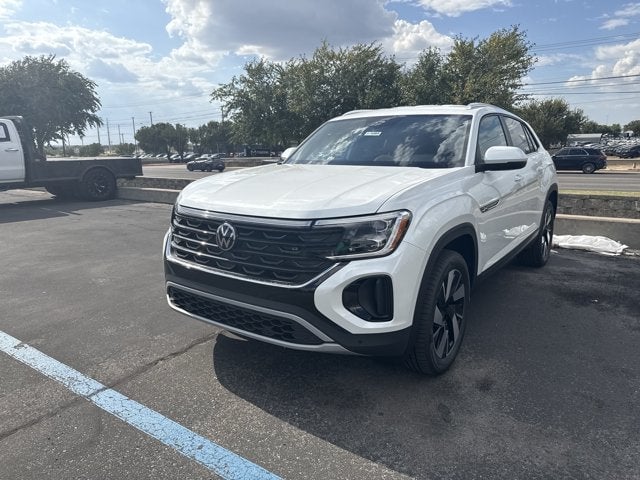 2026 Volkswagen Atlas Cross Sport - Image 1