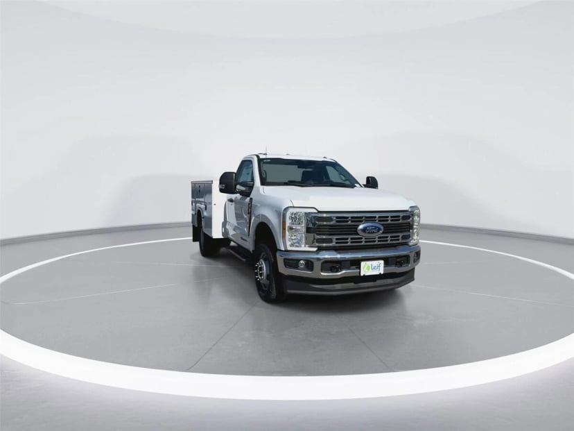 2025 Ford Super Duty - Image 1