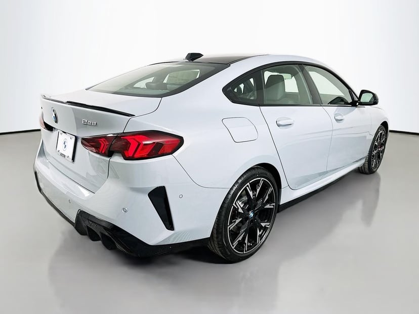 2026 BMW 2-series - Image 3