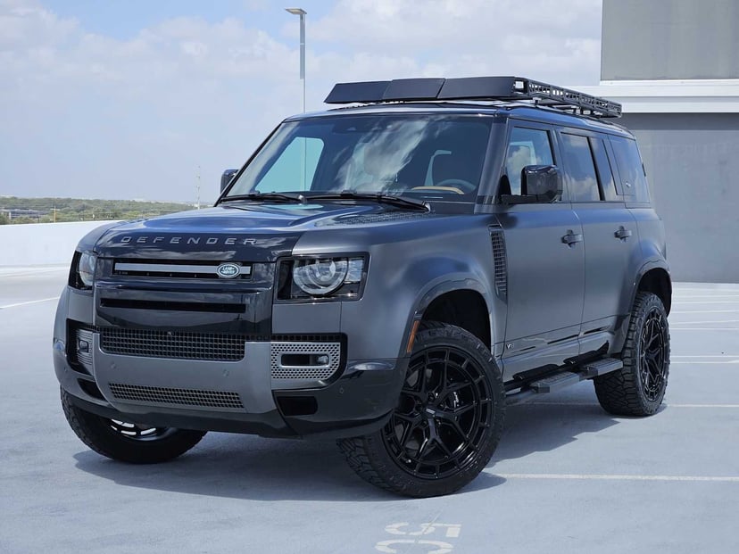 2024 Land Rover Defender - Image 1