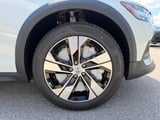 2026 Volvo V60 Cross Country - Preview 6