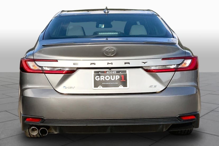 2025 Toyota Camry - Image 3