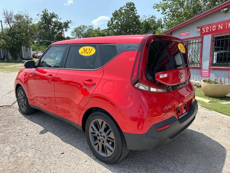 2021 Kia Soul - Image 3