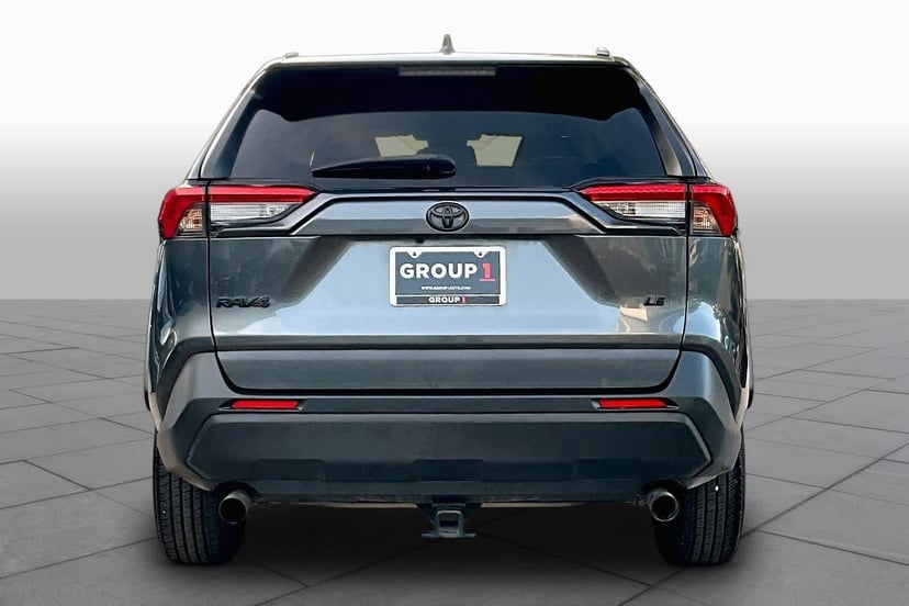 2021 Toyota RAV4 - Image 2