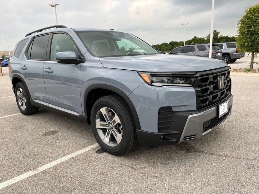 2026 Honda Pilot - Image 1