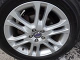 2015 Volvo XC60 - Preview 9