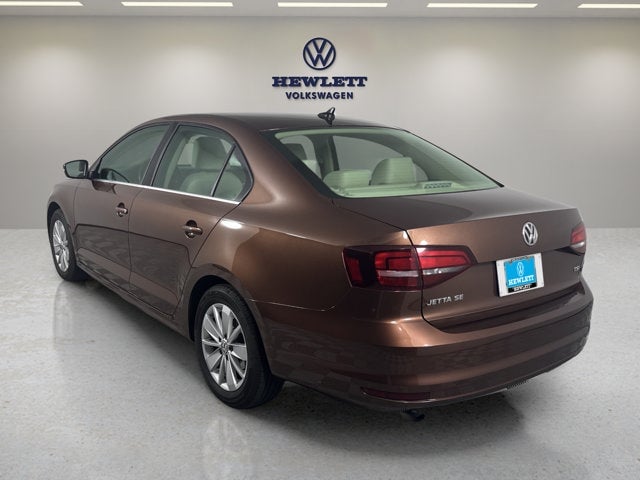 2016 Volkswagen Jetta - Image 3