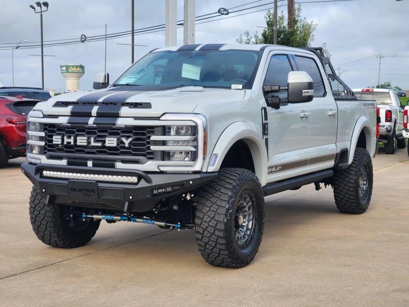 2026 Ford F-250 - Image 2