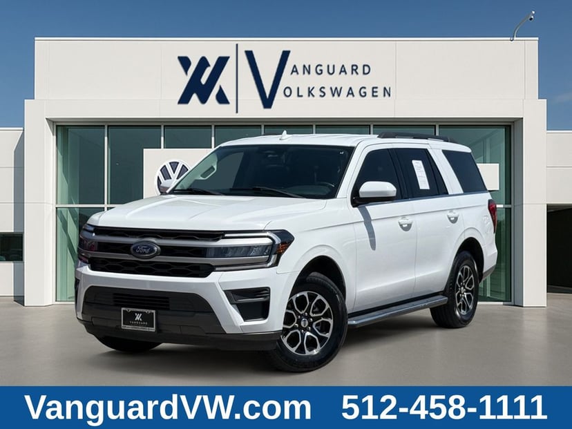 2022 Ford Expedition - Image 1