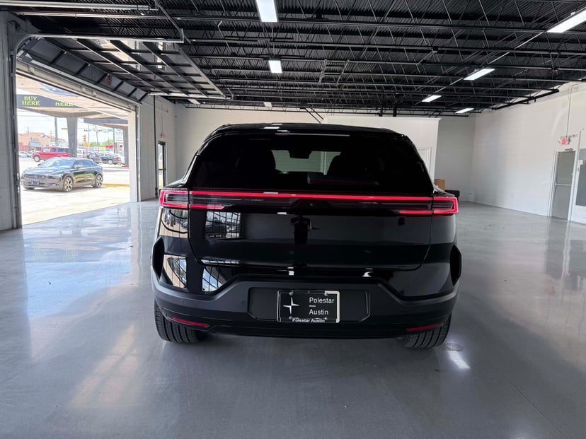 2025 Polestar 3 - Image 3