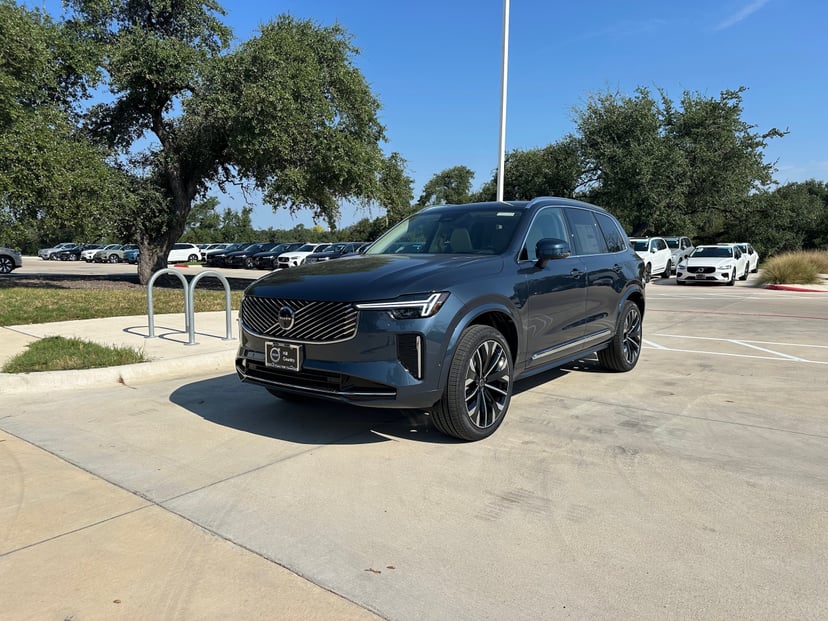 2026 Volvo XC90 - Image 1
