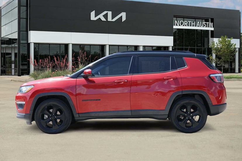 2020 Jeep Compass - Image 2
