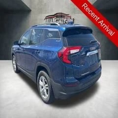 2022 GMC Terrain - Image 3