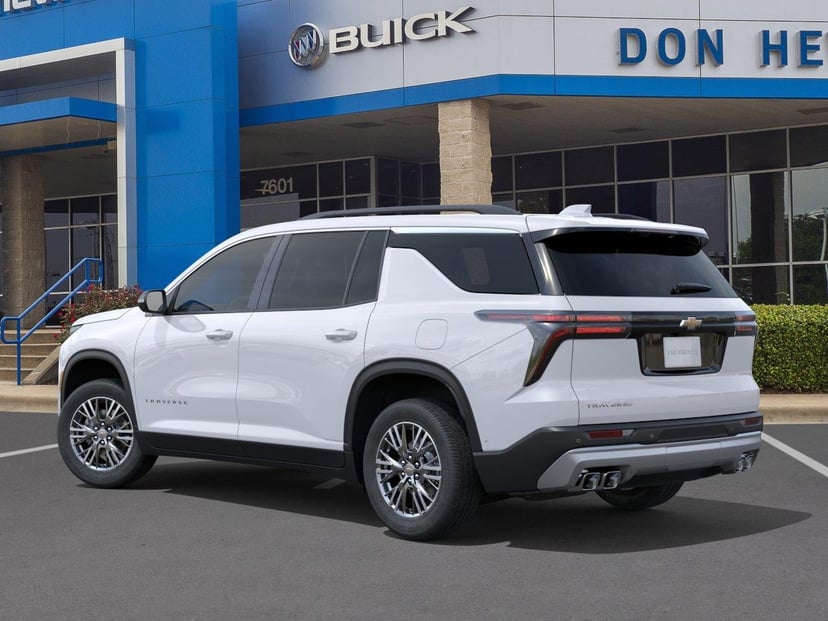 2026 Chevrolet Traverse - Image 3