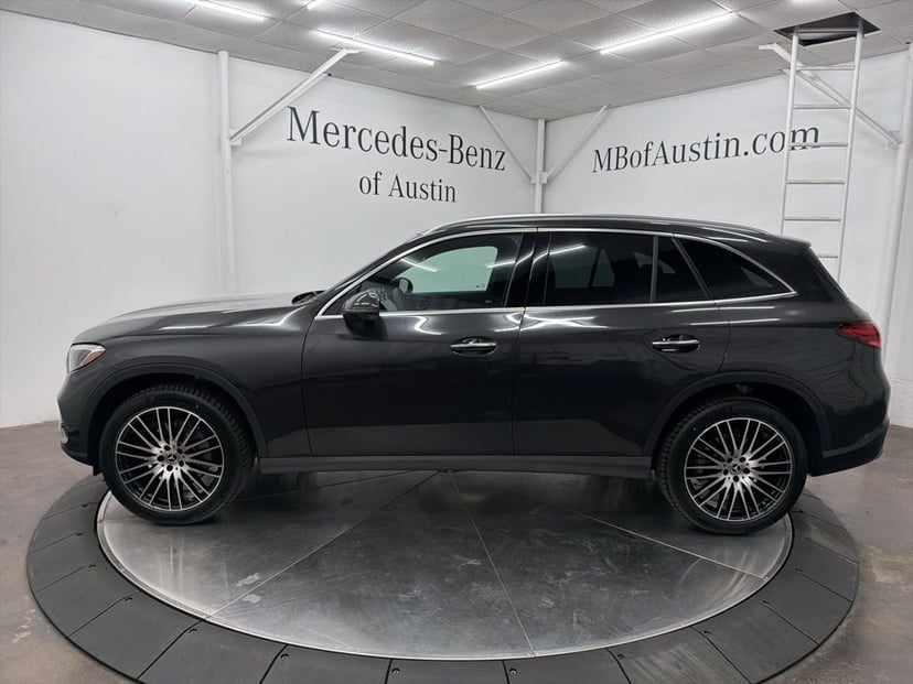 2026 Mercedes-Benz GLC - Image 1