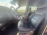 2023 GMC Yukon XL - Preview 9