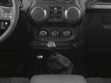 2016 Jeep Wrangler - Preview 13