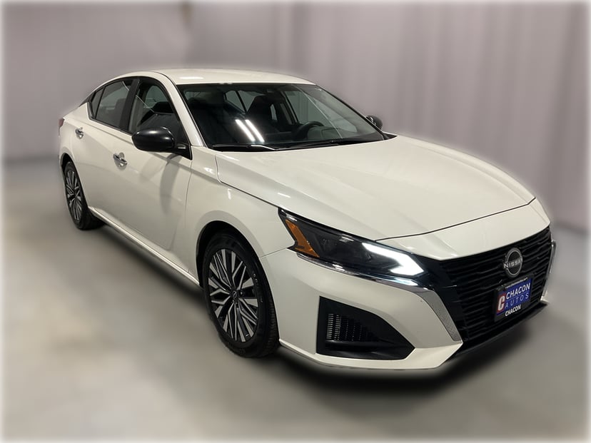 2025 Nissan Altima - Image 1