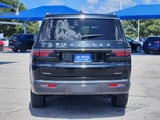 2022 Jeep Wagoneer - Preview 6