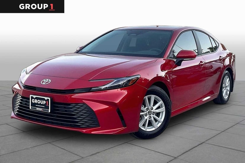 2026 Toyota Camry - Image 2