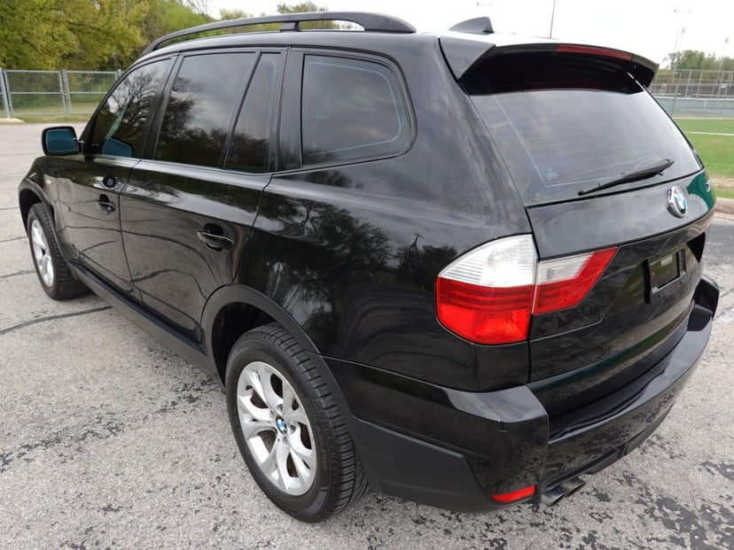 2009 BMW X3 - Image 3