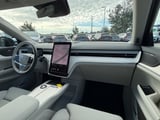 2025 Volvo EX90 - Preview 12