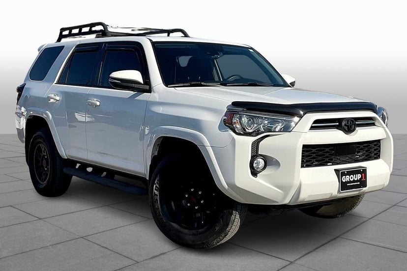 2020 Toyota 4-Runner - Image 2