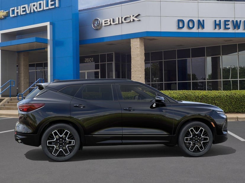 2026 Chevrolet Blazer - Image 2