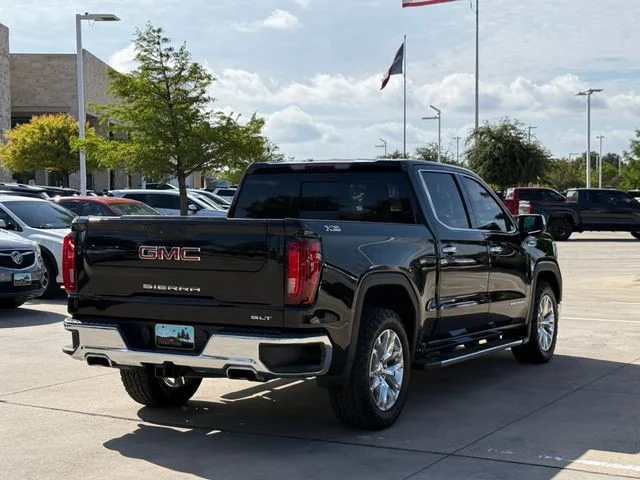2022 GMC Sierra 1500 - Image 2