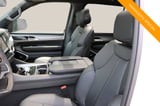 2026 Jeep Grand Wagoneer - Preview 11